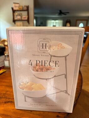 Modern Southern Home White 3-Tier Oval Bowl Set with Black Rack